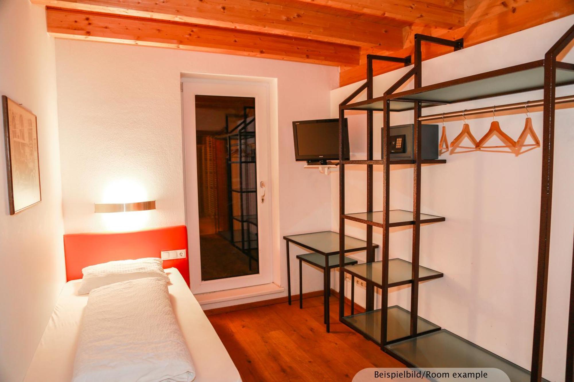Sporthotel Shanti Sankt Anton am Arlberg Buitenkant foto